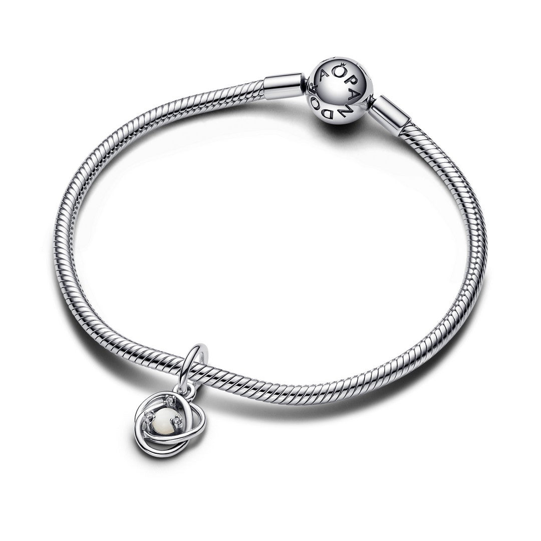 Charm Donna Pandora Pendente Cerchio Eterno Bianco Madreperla Artificiale Giugno - 793125C06 - Gioielleria De Patto
