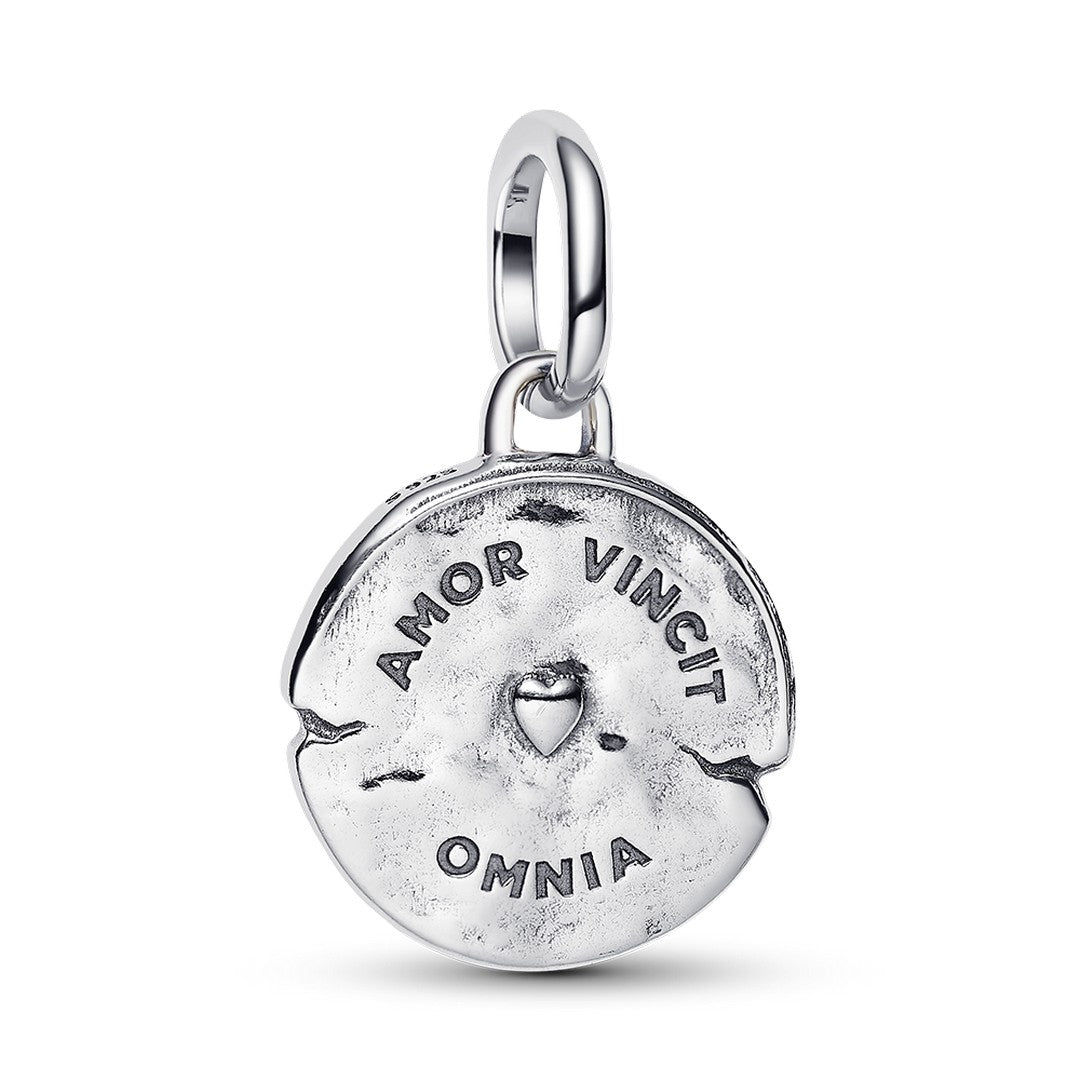 Charm Donna Pandora Medallion Cuore Sacro "Amor Vincit Omnia" - 793975C01