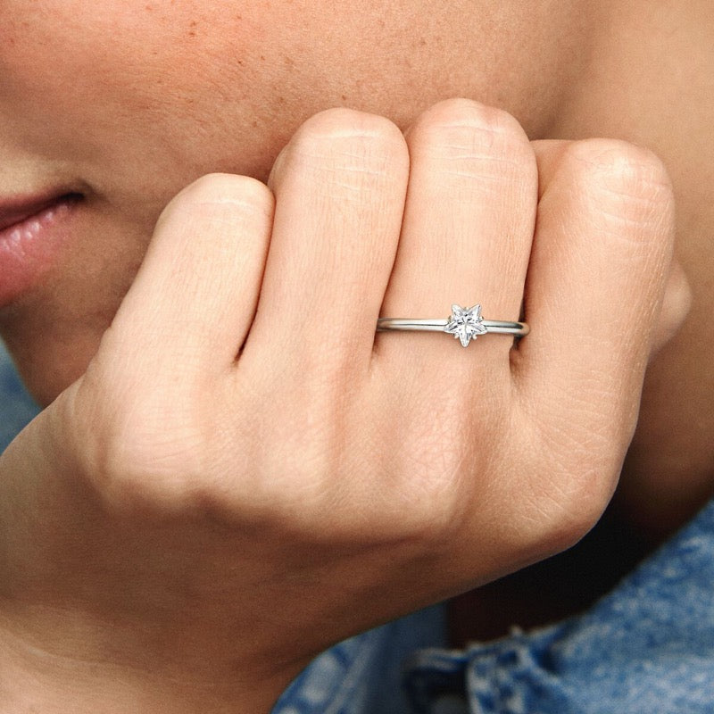 Anello Donna Pandora Solitario Stella Celeste - 190026C01