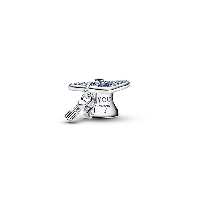 Pandora Moments Charm Donna Laurea 2026 <br /> - 794461C01
